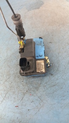 Замок правый перед volvo v70 ii 2.4d5 01r фото №1