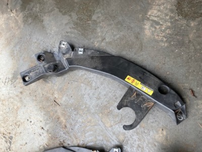 Expert jumpy кронштейн панель фари лампи праве 9808491180 фото №1