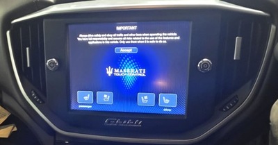 670030197 радіо maserati ghibli iii фото №1