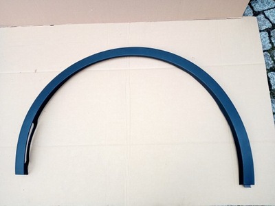 Tesla y левая молдинг крыла перед фото №1