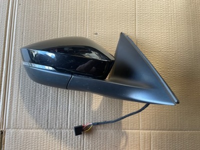 Skoda scala дзеркало праве 6 pin фото №1