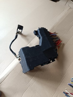 Модуль напруги акумулятор citroen ds4 ds5 9665878380 g06 фото №1