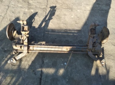 Балка задняя подвеска citroen picasso фото №1