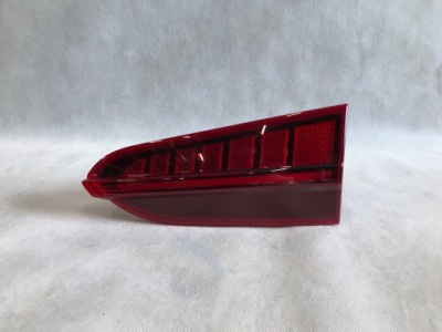 Hyundai santa fe iv lift 21- лампа задняя правая led внутренняя eu фото №1