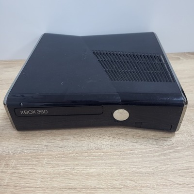 Konsola Xbox 360 Slim