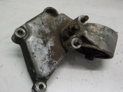 Volvo s40 v40 1.9 dci кронштейн подушка коробки фото №1