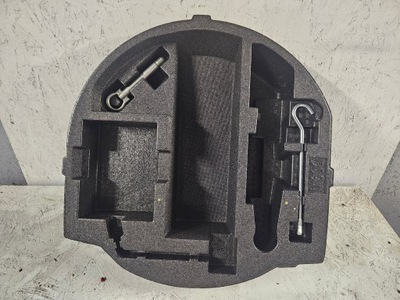 Mazda 2 dj/dl 14- вкладиш багажника фото №1