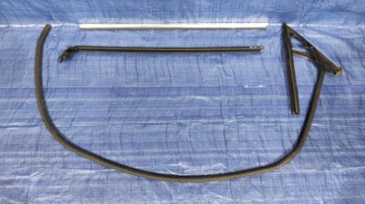 Прокладка молдинг уплотнитель хром дверь левый комплект mercedes w207 рестайлинг фото №1