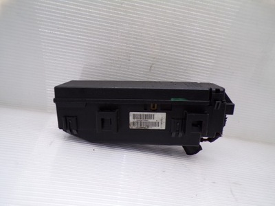 Коробка запобіжників модуль jeep grand cherokee фото №1