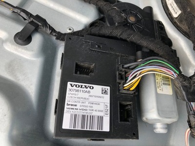 MOTOR VENTANAS DE CERRADURA VOLVO S40 V50 30798110AB 07-  