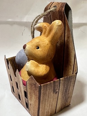 figurka zając królik zajączek ceramiczny Wielkanoc