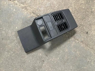 Renault arkana решётка воздуховод туннель задняя задний фото №1