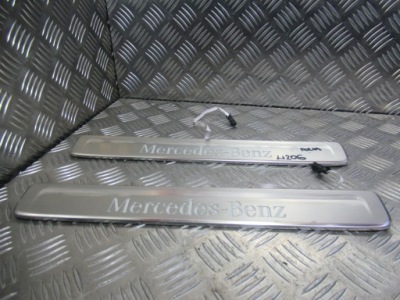 Mercedes w206 накладки порогові накладки підсвічувані jak nowe! фото №1