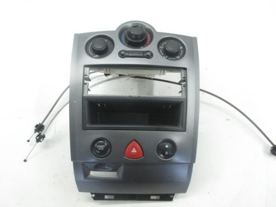 Renault megane ii панель средний рамка радио фото №1