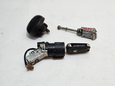 Замок запалювання ключ кришка вкладка замка citroen c3 iii 16- #5275 фото №1