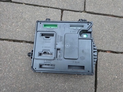 Renault scenic iii megane iii модуль bcm 284b17288r фото №1