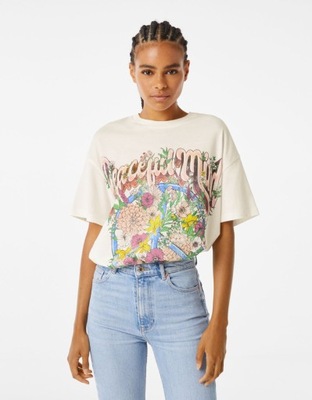 BERSHKA ECRU T-SHIRT NADRUK (XS)