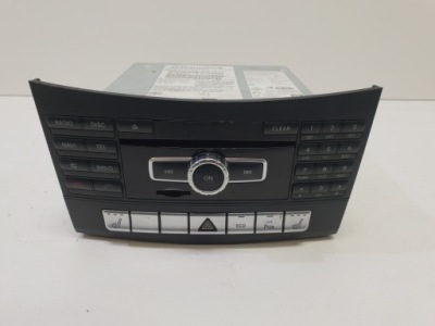 Mercedes w207 радио навигация a2129005327 фото №1