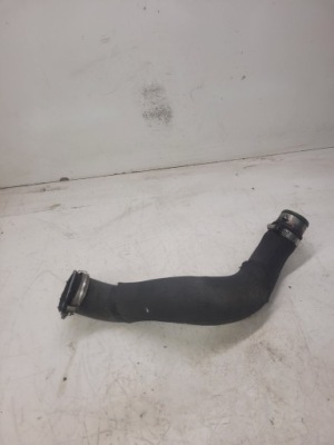 Труба шланг интеркулер audi a4 b7 038131111j фото №1