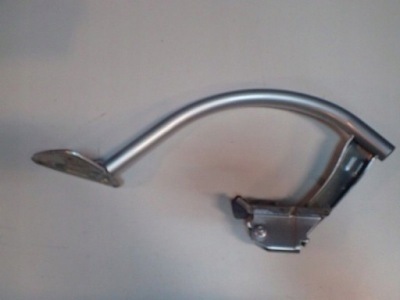 Vw passat cc петля задній кришки правий 3c8827302a фото №1