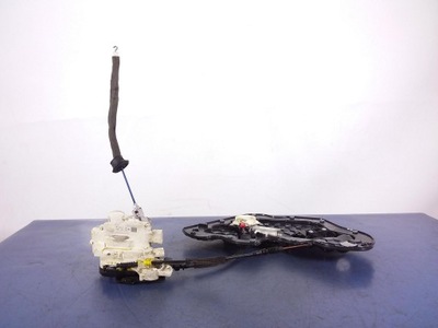 Audi a8 d4 замок доводчик двері задня правий фото №1