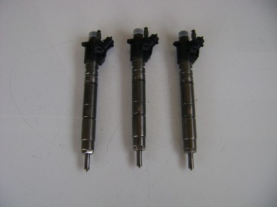 Инжектор 0445116036 volvo xc60 2.5d5 фото №1