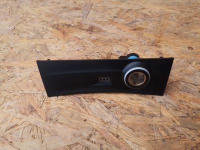 Alfa romeo stelvio port usb прикурювач 505493820 фото №1