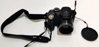 FUJIFILM FINEPIX S2950