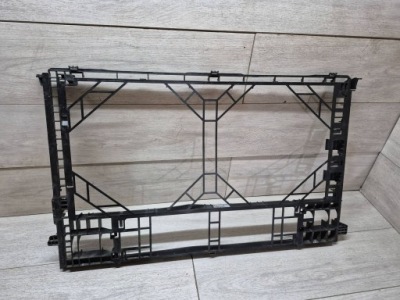 13894. panamera корпус рамка радиатора 971121068 фото №1