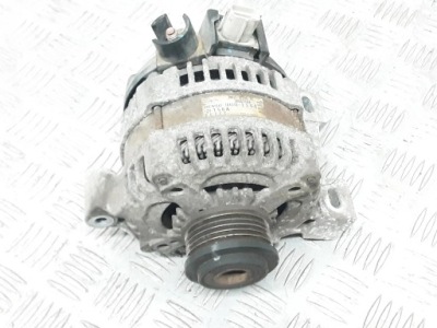 Генератор volvo c30 30667103 2.5l бензиновий 162kw 2008 фото №1