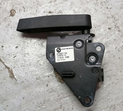 Bmw x5 e70 кронштейн ручка кришки задня 7162149 фото №1