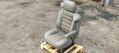 Сидіння правий пасажира hummer h2 2003-2007 фото №1