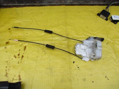 Subaru forester iii замок дверь левый задняя фото №1