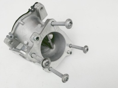 Toyota proace 2,0d4d eur6 патрубок дроссель фото №1