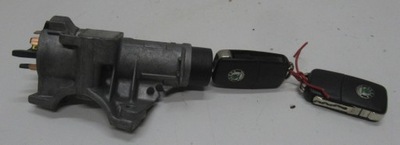 Skoda roomster 1.9 tdi замок зажигания ключ комплект фото №1