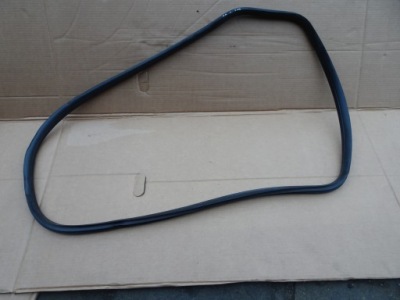 Volvo v60 прокладка кузовная левый задняя kombi 12r фото №1