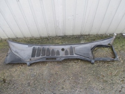 Volvo 850 kombi 91-96 жабо пластиковий фото №1