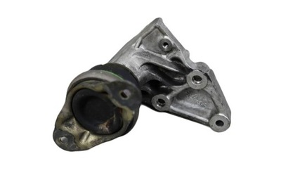 Подушка двигуна peugeot 407 sw 2.2 b фото №1