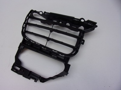 Решітка бампера 7p5807682f cayenne 7p рестайлінг  turbo фото №1