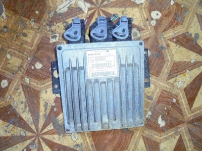 Renault бортовий комп'ютер 8200498185 фото №1