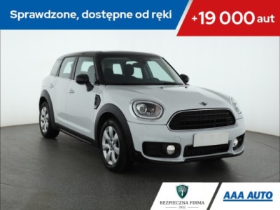 MINI Countryman Cooper, Salon Polska