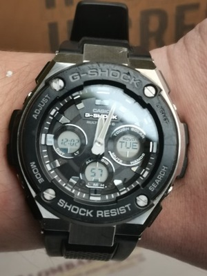 Casio zegarek GST-W300-1Aer G-SHOCK