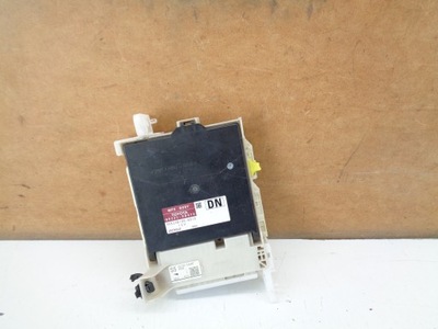 TOYOTA YARIS III 3 MODULE CONTROL UNIT BSI COMFORT 89221-0D870 82730-52K40  