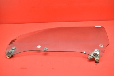 Скло бокове  ліва передні  передня subaru forester 1 1 97-00 фото №1