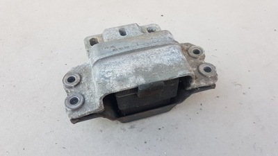 VW SEAT SKODA ЛАПА ПОДУШКА 3C0199555P