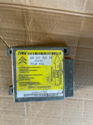 Датчик подушка безопасности peugeot partner i lift 9634730380 фото №1