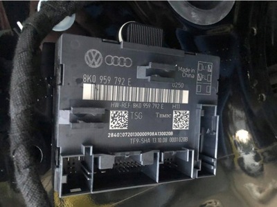 AUDI A4 A5 MODUŁ STEROWNIK DRZWI 8K0959792E