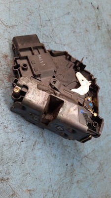 Замок двері правий перед mazda 3 3n6a-a21812df фото №1