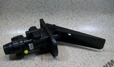 Клапан главный тормозной volvo bus ebs 5 504100401 фото №1