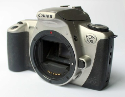 Aparat Canon EOS 300 Body